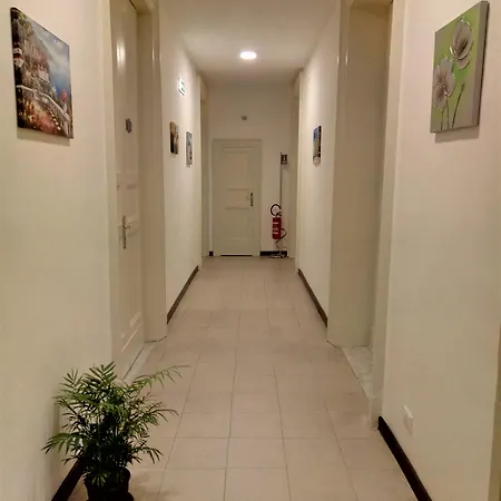 فندق Moonlight Hotel&suites كاتانيا